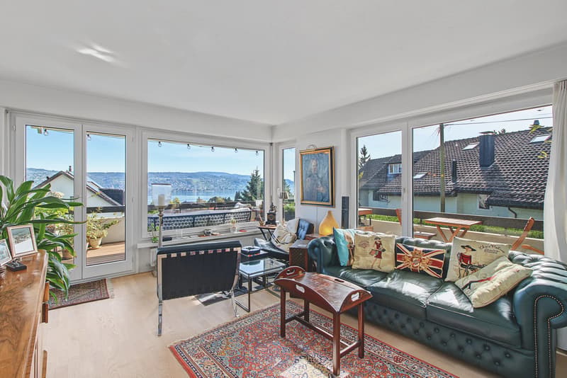 Traumhafte 3½ Zimmer Wohnung mit Seesicht und Bergblick – Stadtnahe, renoviert! (4)