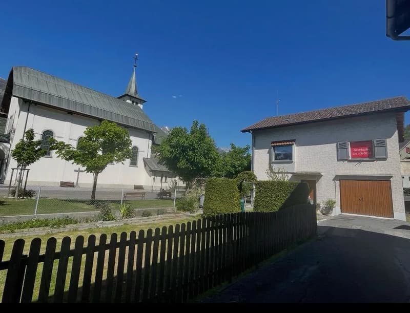 Freistehendes Einfamilienhaus mit Weitsicht, Garten und Wald (14)