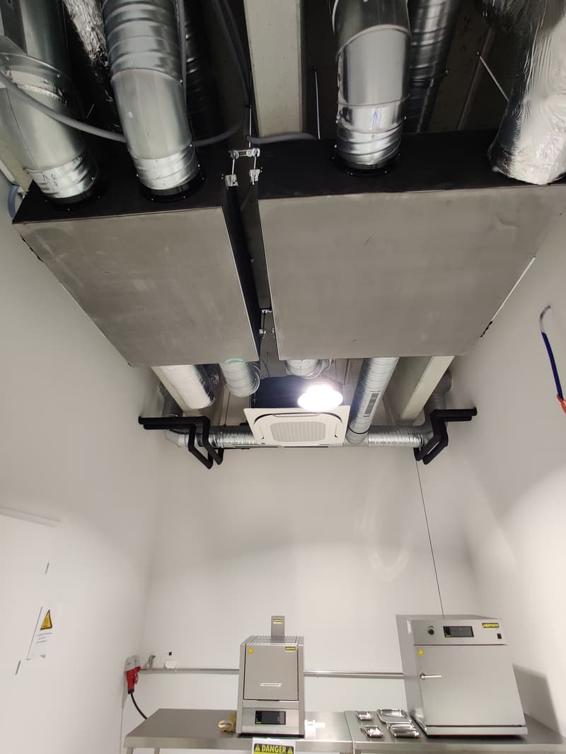 #15 Top modern office warehouse-laboratory space with air conditioning, ventilation, LAN, video surveillance, parking spaces, central (23)