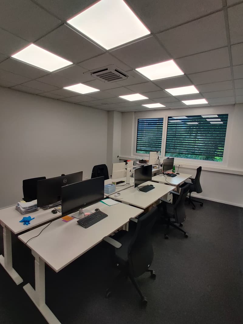#15.2 Ufficio moderno di stoccaggio-laboratorio con climatizzazione, ventilazione, LAN, videosorveglianza, parcheggi, centrale (26)