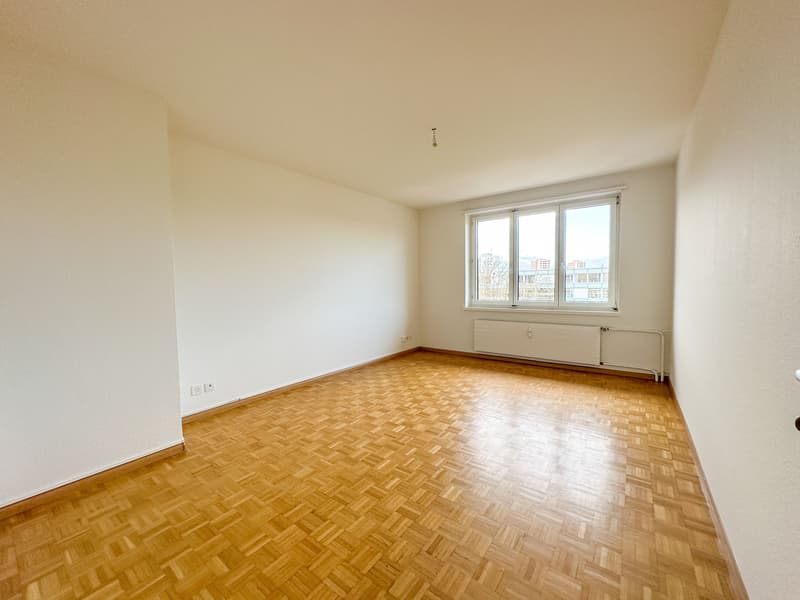 Appartement en duplex de 3 pièces lumineux avec balcon près de Wasgenring à louer (2)
