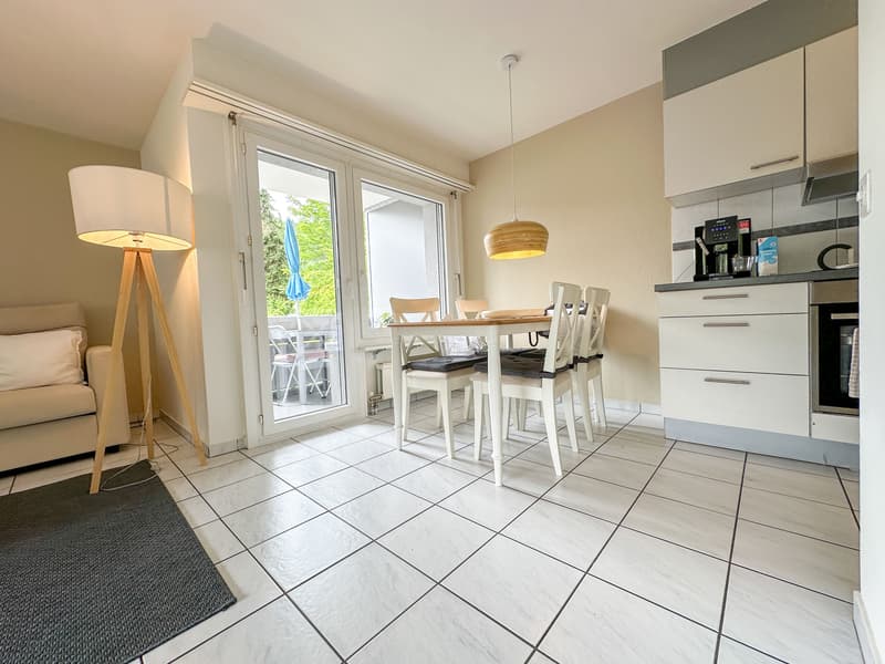 Bright 4-room apartment with balcony in Oberdorf for rent (3)