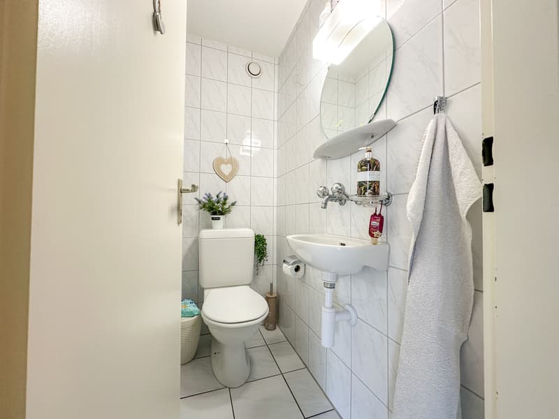 Bright 4-room apartment with balcony in Oberdorf for rent (7)