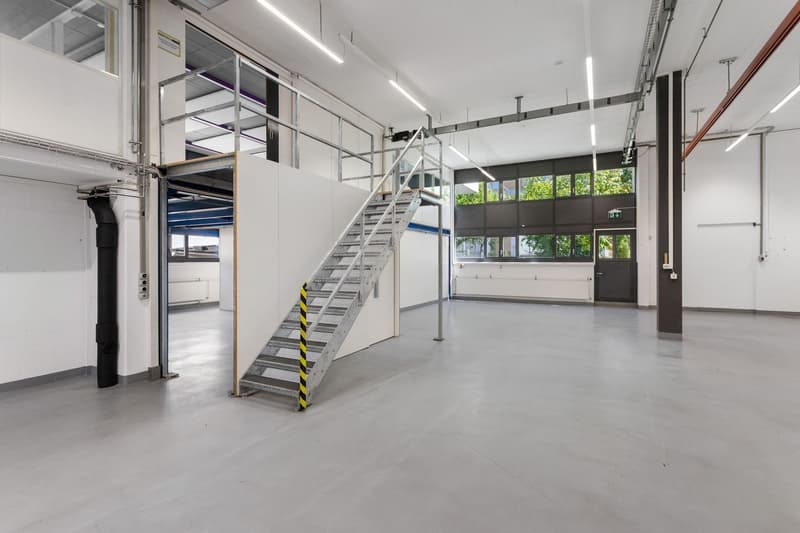 Vielseitige Gewerbe- und Büroflächen mit über 1'150 m² Nutzfläche (4)