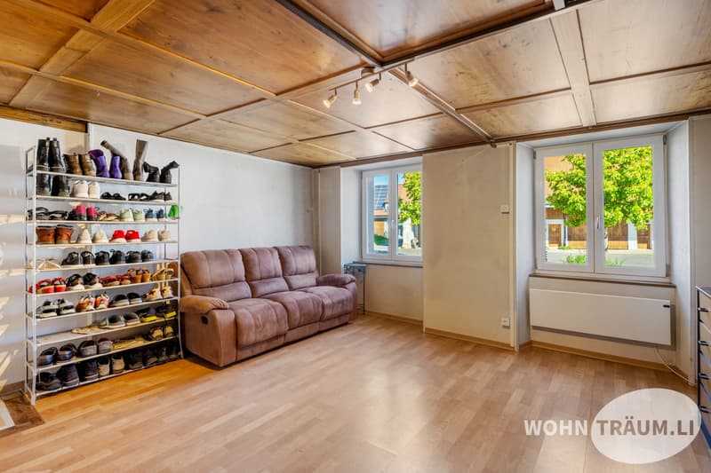 7½-room single-family house with charm & development potential (11)