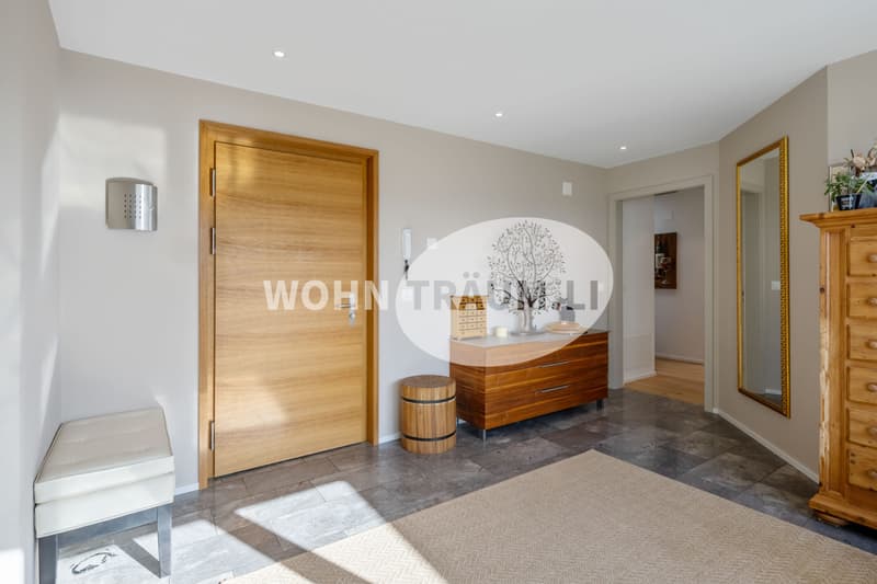 4½-Zimmer Attikawohnung mit einem Hauch von Luxus (3)