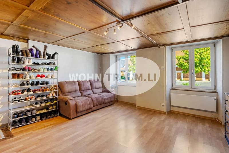 7½-Zimmer Einfamilienhaus mit Charme & Ausbaupotenzial (12)