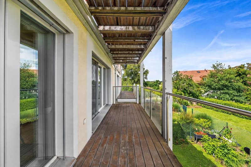 Charmant 3.5 pièces avec balcon et vue dégagée (1)