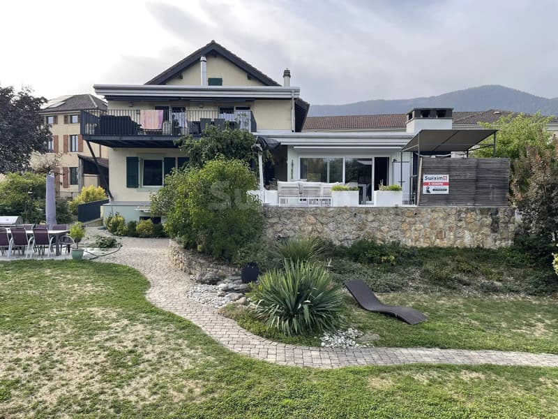 Appartement 5.5 pièces au bord du lac (1)
