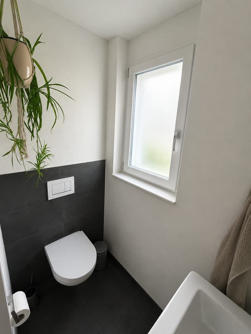 6.5-room row house with garden & 2 garages in Felben-Wellhausen (12)