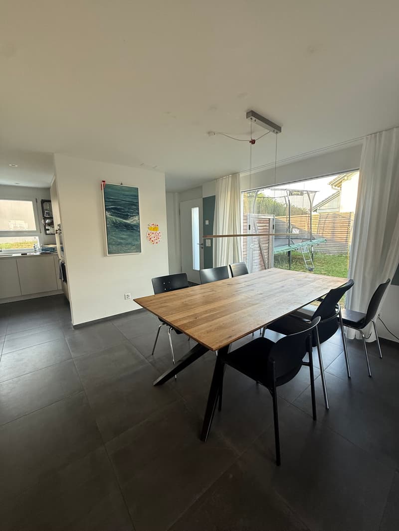 6.5-room row house with garden & 2 garages in Felben-Wellhausen (10)