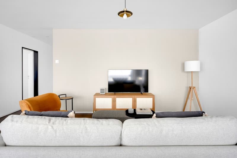 Moderne 4.5-Zimmer-Wohnung mit Balkon im Glattpark, Opfikon (2)