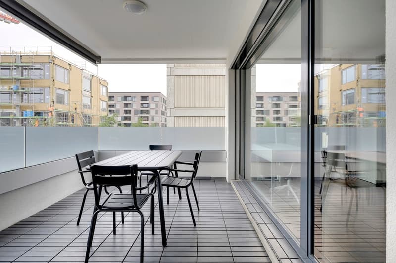 Moderne 4.5-Zimmer-Wohnung mit Balkon im Glattpark, Opfikon (4)