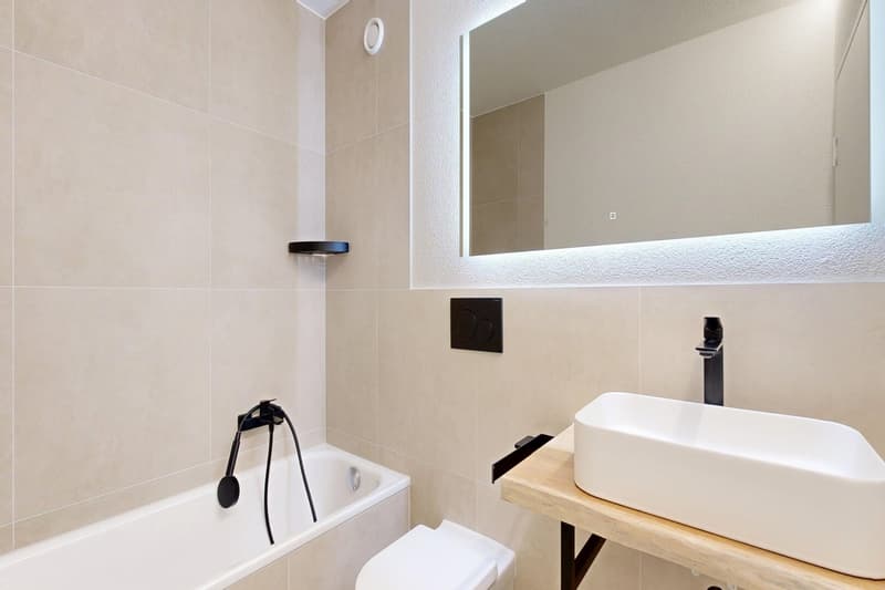 *RESERVIERT* Komplett saniert 2026 · 4.5 Zi · 103 m² · Lift · Balkon · Garage (7)