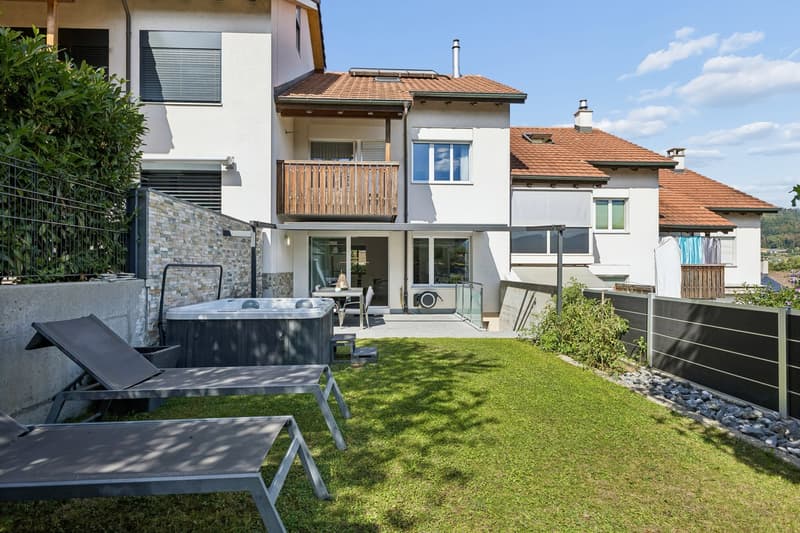 Ihr Wellness-Garten mit Whirlpool & Jurablick – 5½-Zi.-Reihenhaus (1)