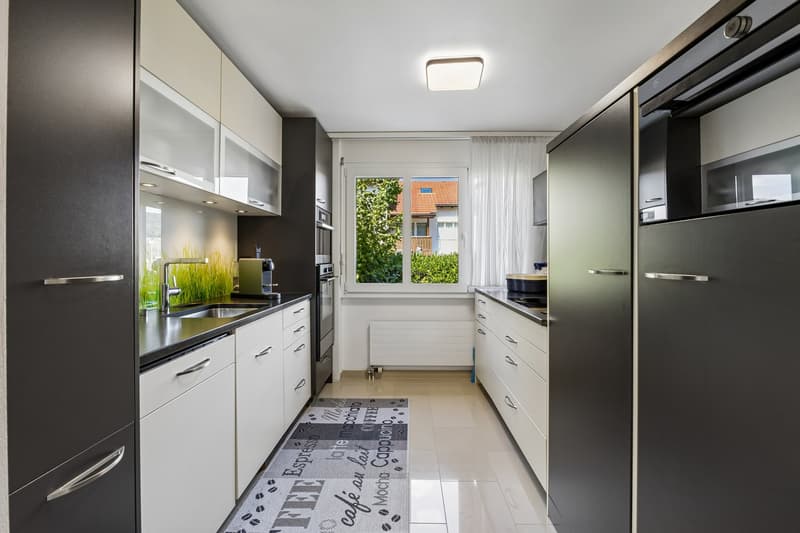 Ihr Wellness-Garten mit Whirlpool & Jurablick – 5½-Zi.-Reihenhaus (7)