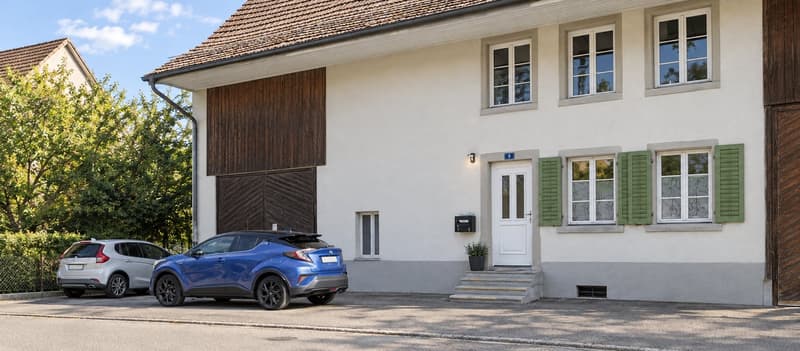 Doppelhaushälfte mit Scheune, Garten und Zukunft, fertig gestalten Sie (1)