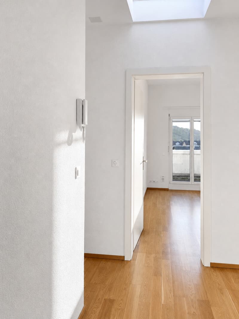Korridor mit Blick in Zimmer