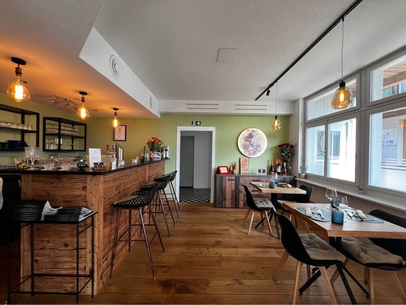 Restaurant mit grosser Terrasse – nähe Thunersee (4)