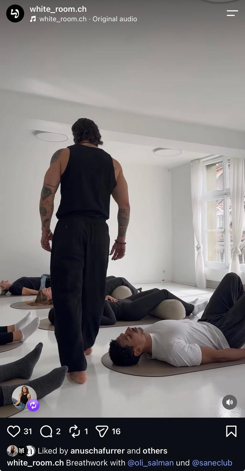 White Room Bern – dein Raum für Yoga, Workshops, Kunst Galerie & mehr direkt neben dem Loeb (10)