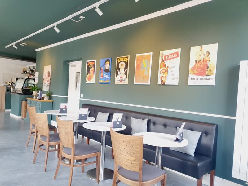 Restaurant mit zwei Terrassen und grossem Parkplatz – Region Biel–Grenchen (5)