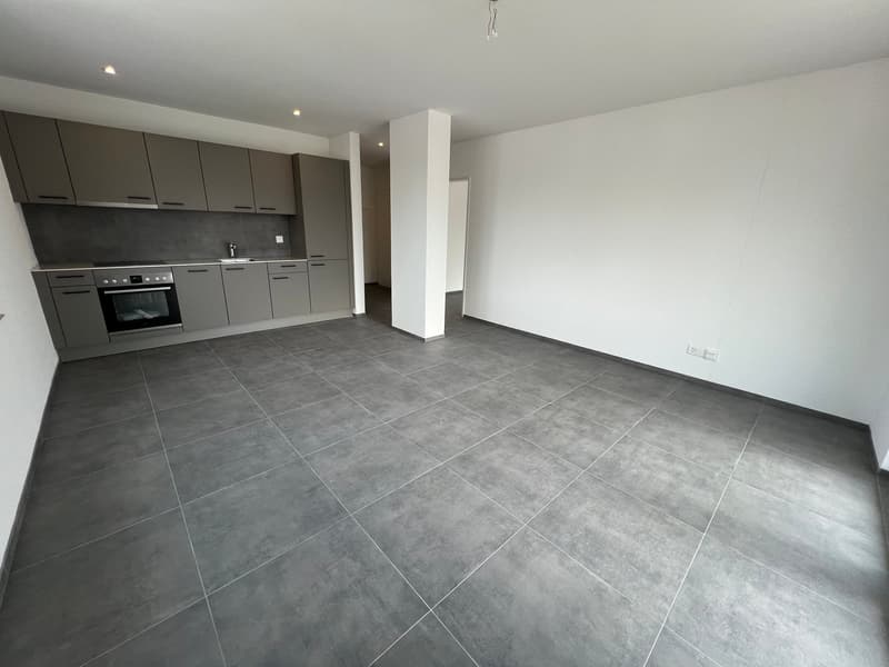 Moderne 2.5-Zimmer-Dachwohnung im Neubau – sofort verfügbar in Wil SG (4)