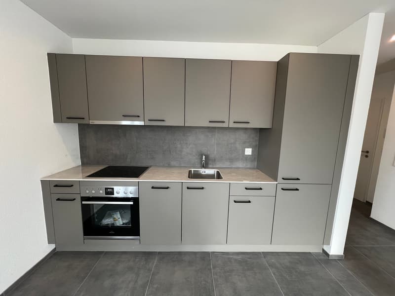 Moderne 2.5-Zimmer-Dachwohnung im Neubau – sofort verfügbar in Wil SG (6)