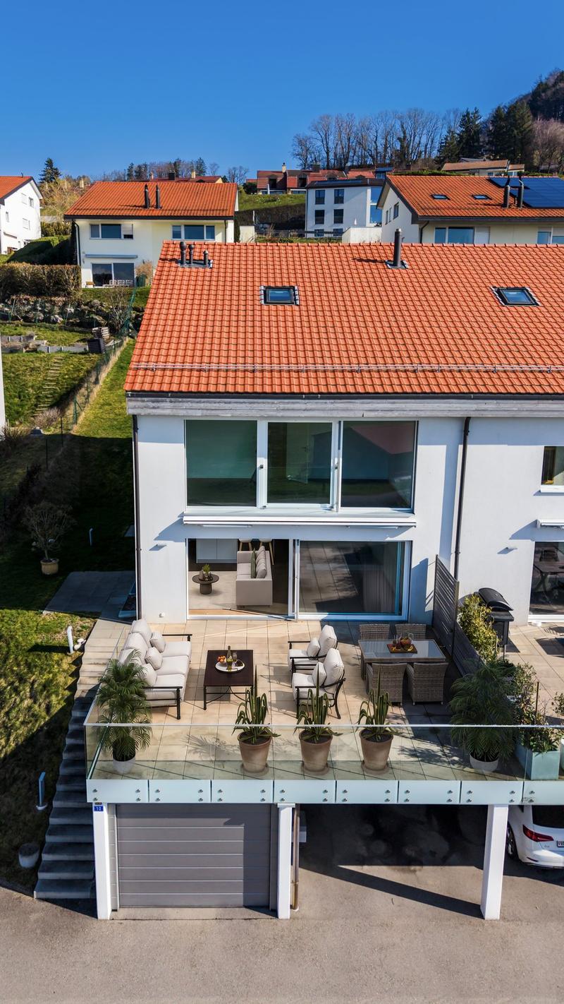 Villa familiale contemporaine avec vue panoramique sur le Léman – Aran (6)
