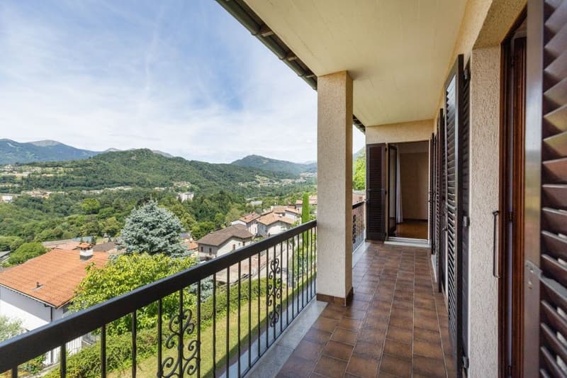 Single-family house with 6.5 rooms (10)