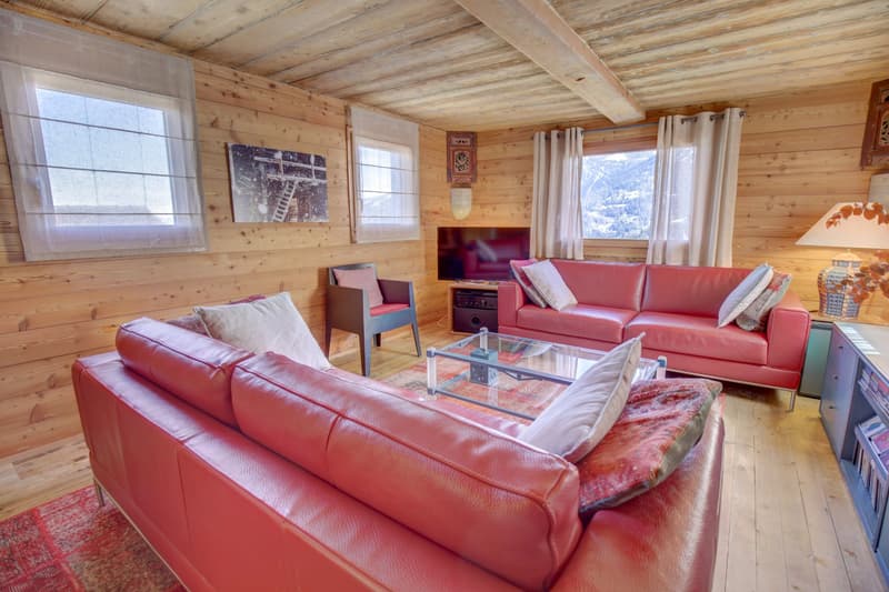 In the old village of Nendaz, semi-detached house with great character! (2)