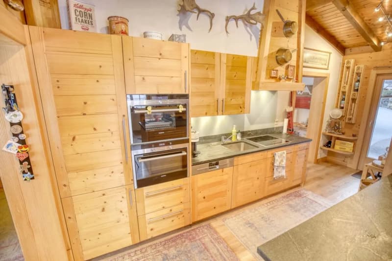 Charakter Chalet mit 2 Anbauten und einem großen Grundstück in Haute-Nendaz! (6)