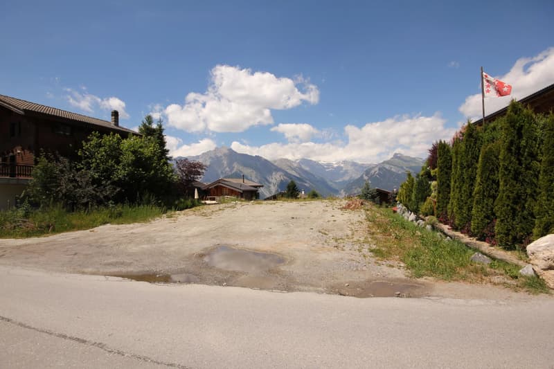 Prächtiges Baugrundstück in Haute-Nendaz! (1)