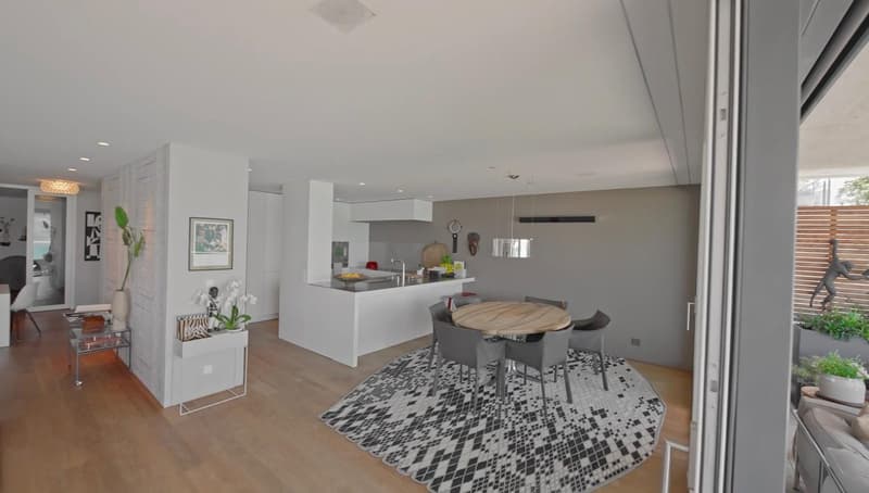 Spacious 7.5-room rental apartment with breathtaking views in Walchwil (5)