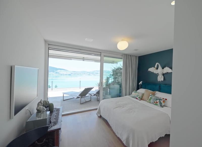 Spacious 7.5-room rental apartment with breathtaking views in Walchwil (10)