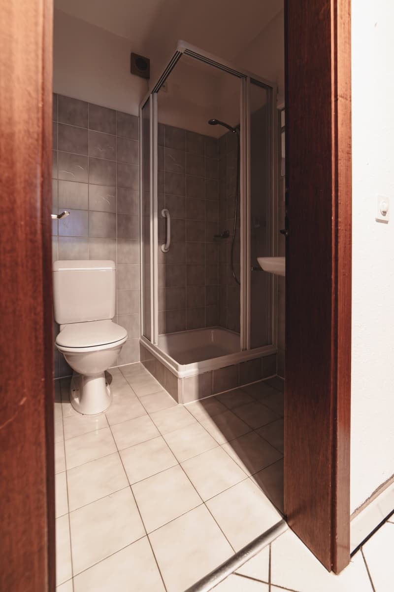 Charming Semi-Detached House with 5.5 Rooms in Chiasso – Available Immediately! (11)