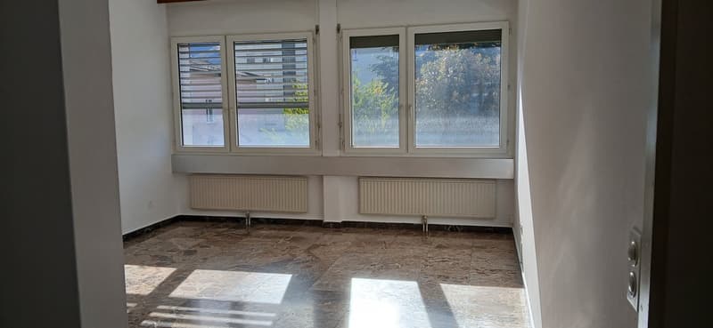 Appartement de 3,5 pièces à louer à Chiasso – Disponible immédiatement (7)