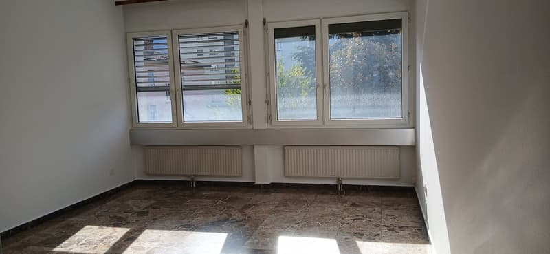 Appartement de 3,5 pièces à louer à Chiasso – Disponible immédiatement (6)