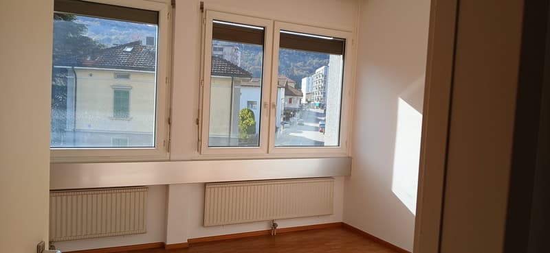 Appartement de 3,5 pièces à louer à Chiasso – Disponible immédiatement (15)