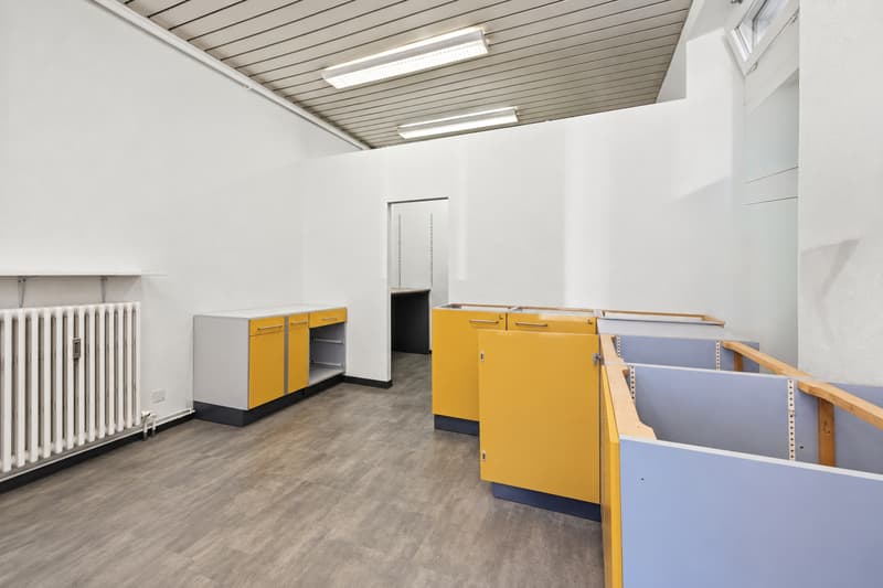 Local commercial - milieu - B3 sur le plan