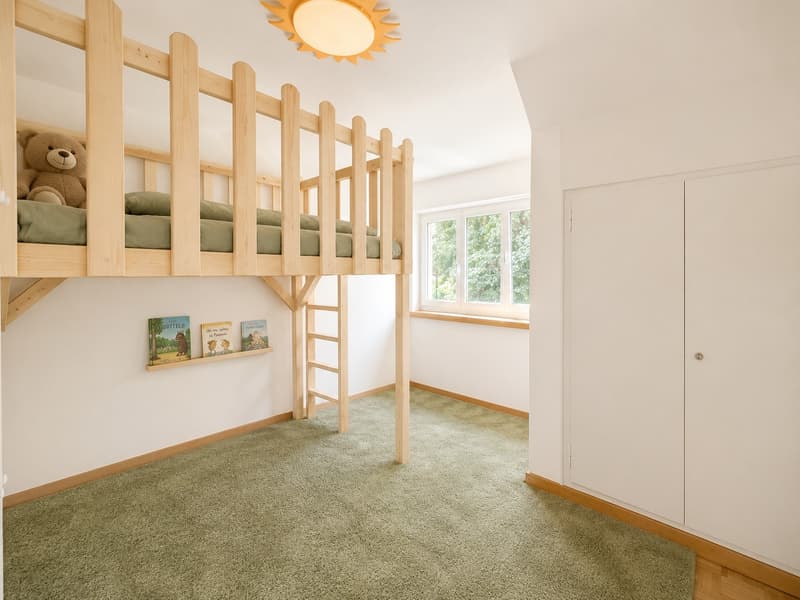 Apartment with Gallery (13)