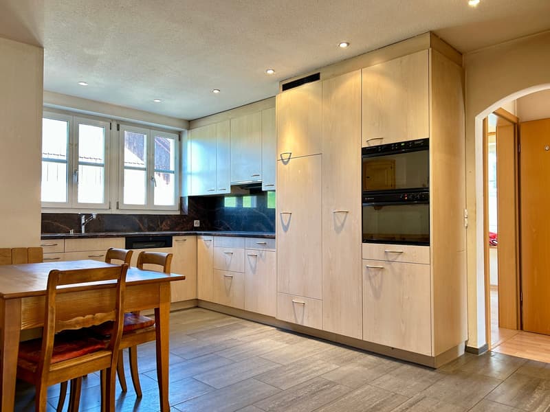 Zweifamilienhaus mit 2 Wohnungen und 7 Zimmern in Häuslenen kaufen (2)