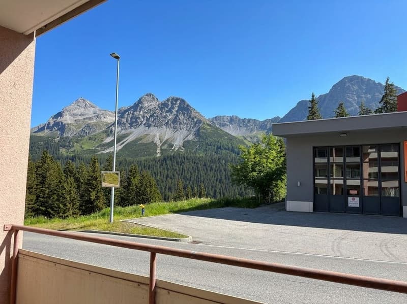 4-Zimmer-Studiopaket mit Balkon und Bergsicht in Arosa (2)