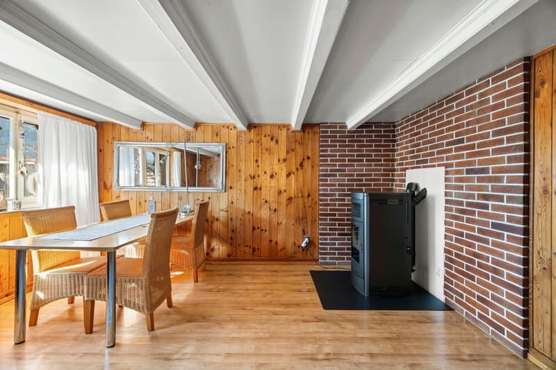 Haus im Dorfkern von Jenins kaufen (2)