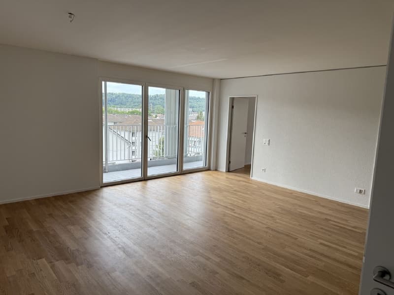 Moderne 3-Zimmer-Wohnung mit Balkon und schöner Aussicht in Muttenz (3)