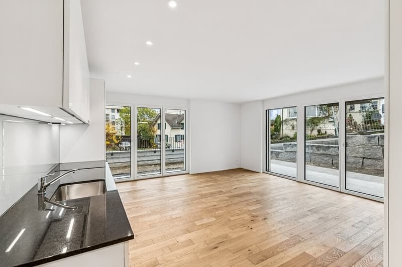 TOPMODERNE 2.5-ZIMMER-WOHNUNG IN MENZIKEN (2)