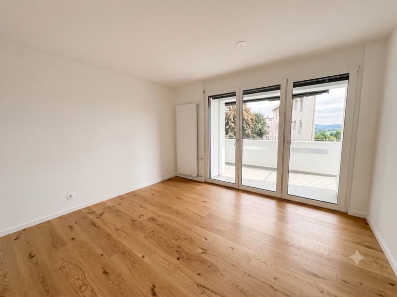 LETZTE 3.5 ZIMMER WOHNUNG - FRISCH SANIERT AN RUHIGER LAGE (5)