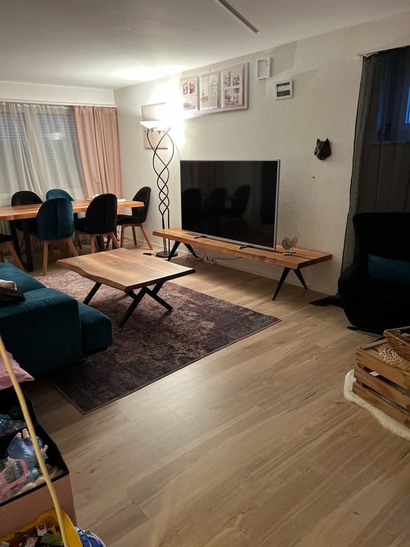 ZENTRALE 4 ZIMMER-WOHNUNG IN OLTEN (6)