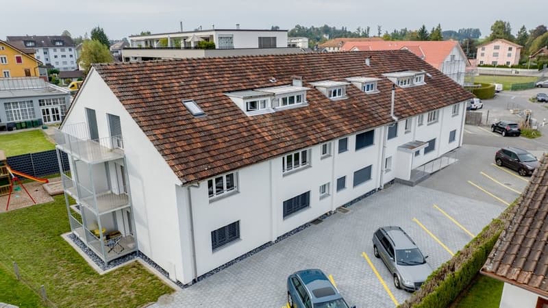 MODERNE UND CHARMANTE WOHNUNG SUCHT NACHMIETER (2)