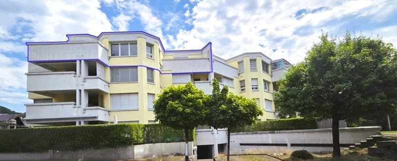 Moderne 4½-Zimmer-Attikawohnung mit umlaufender Terrasse und Weitsicht in Tuggen (1)