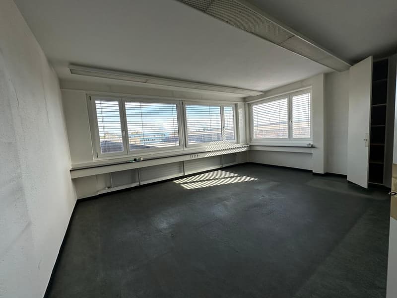 Bürofläche in Buchs AG zu vermieten (1)